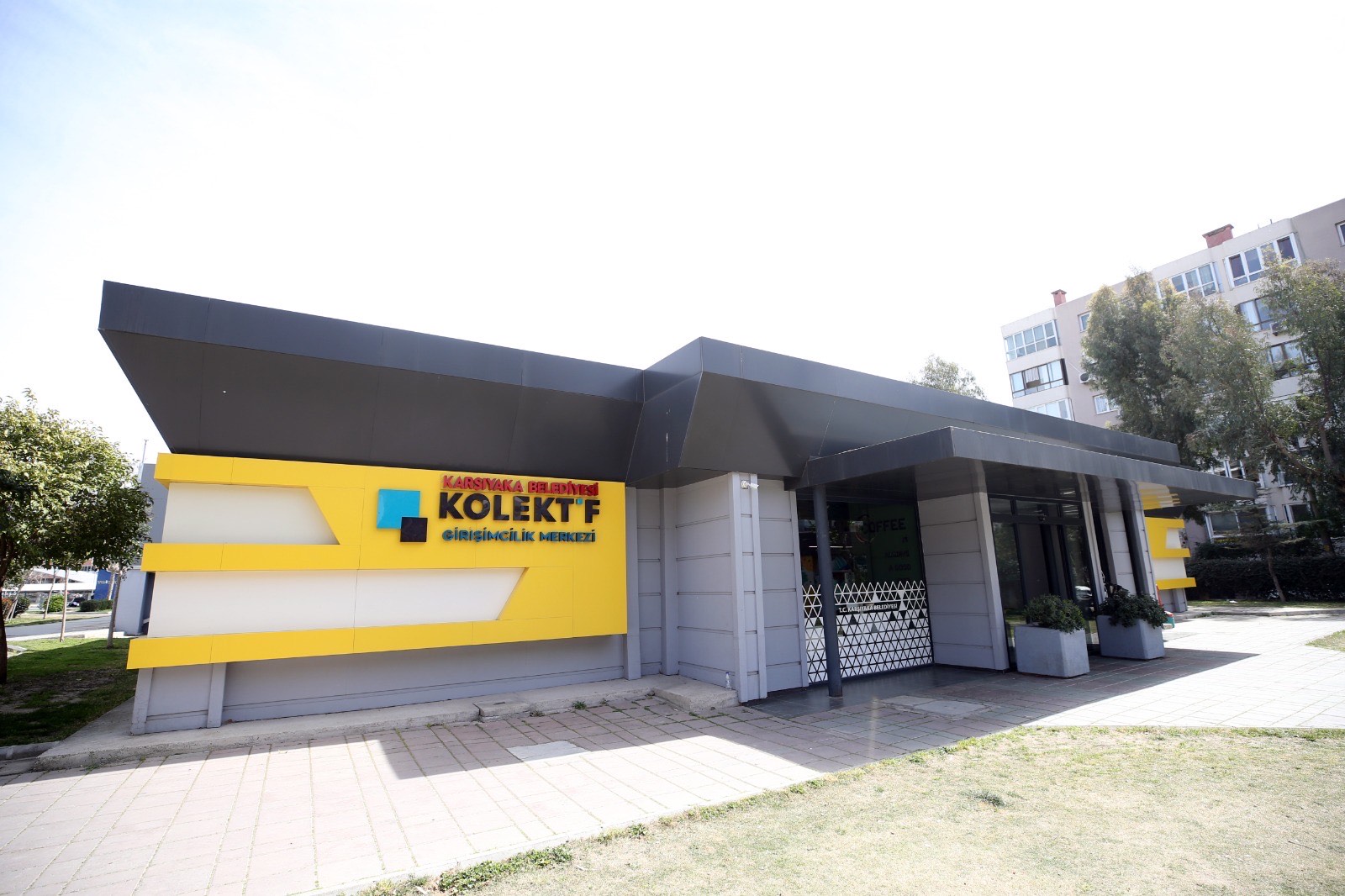 7E5D9469 9691 4F7B Bb3A 943C8838F13B