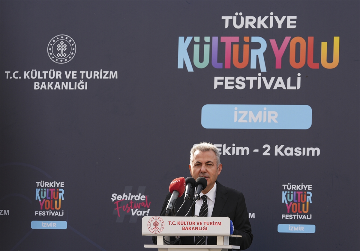 A A 20251025 39515899 39515885 I Z M I R K U L T U R Y O L U F E S T I V A L I B A S L A D I