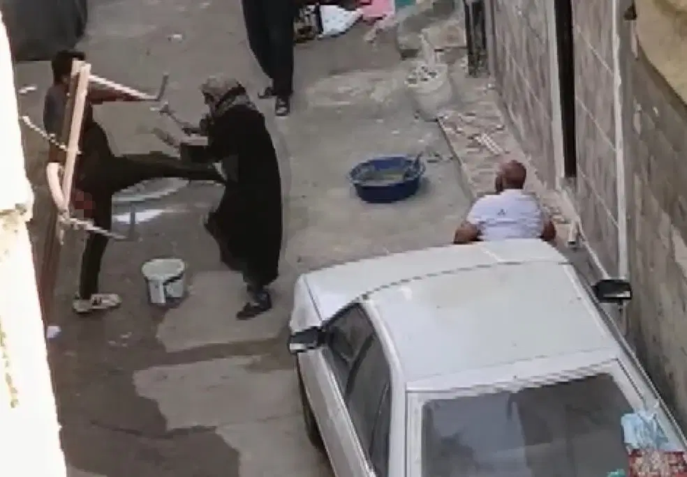 Aile Vahseti Annesini Tekmeledi Agabeyini Katletti 2