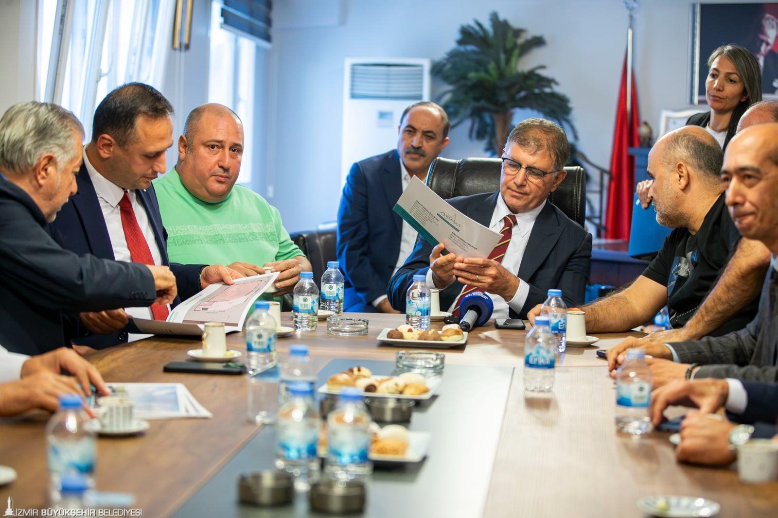 Baskan Tugay Bornovada Sahaya Indi Esnafi Dinledi 2