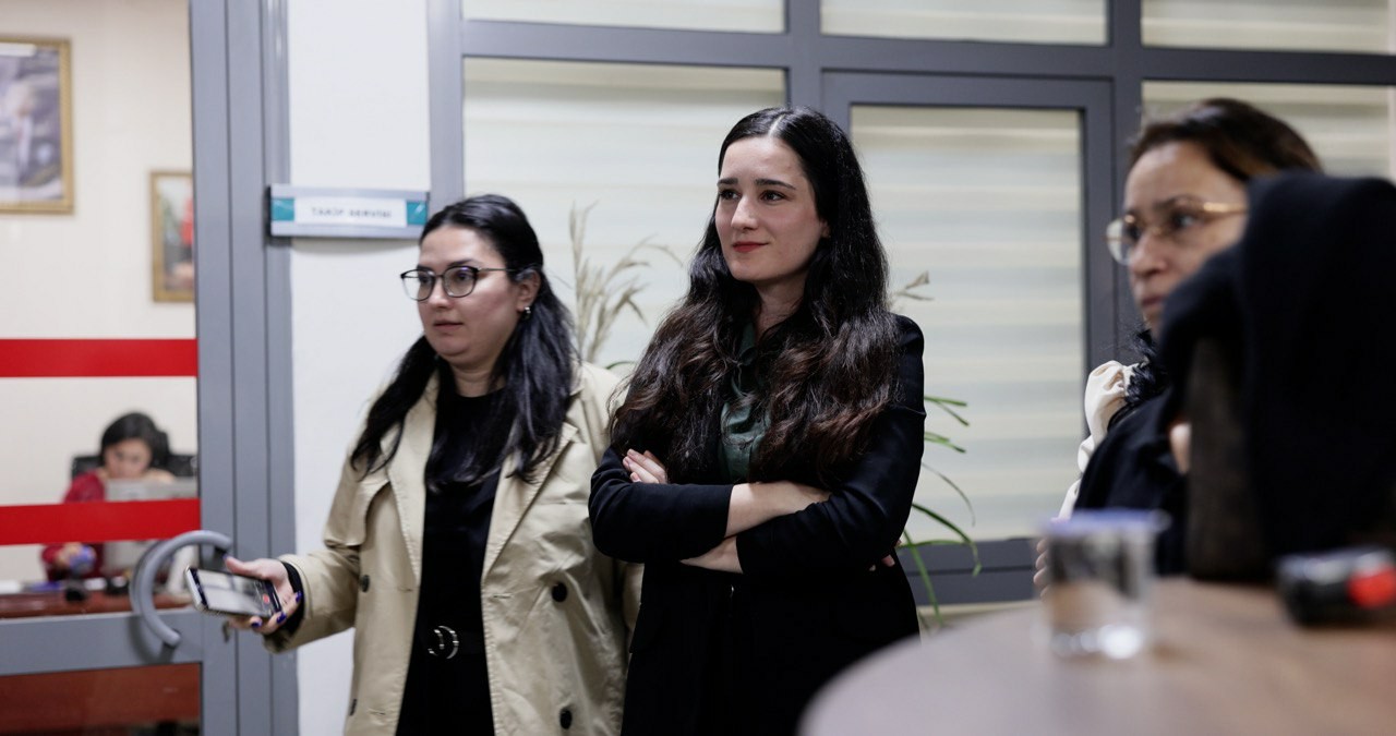 Baskan Yigitten Personele Duygulandiran Cumhuriyet Surprizi 2