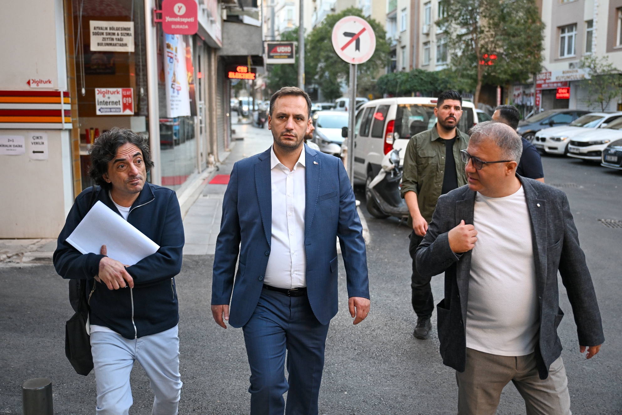 Bornovanin Kalbinde Sabah Mesaisi 2