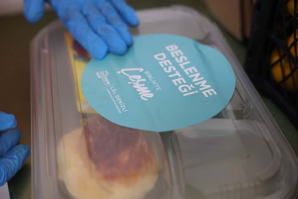 Cesme Belediyesinden Ilkogretim Ogrencilerine Beslenme Destegi 2