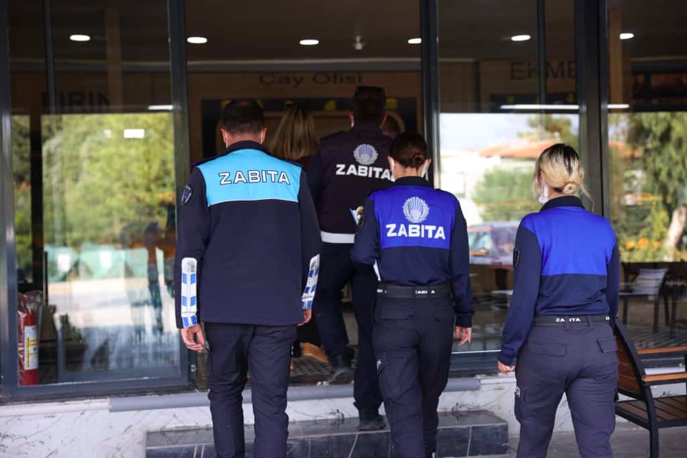 Cesmede Zabita Ekiplerinden Firinlara Hijyen Denetimi 2