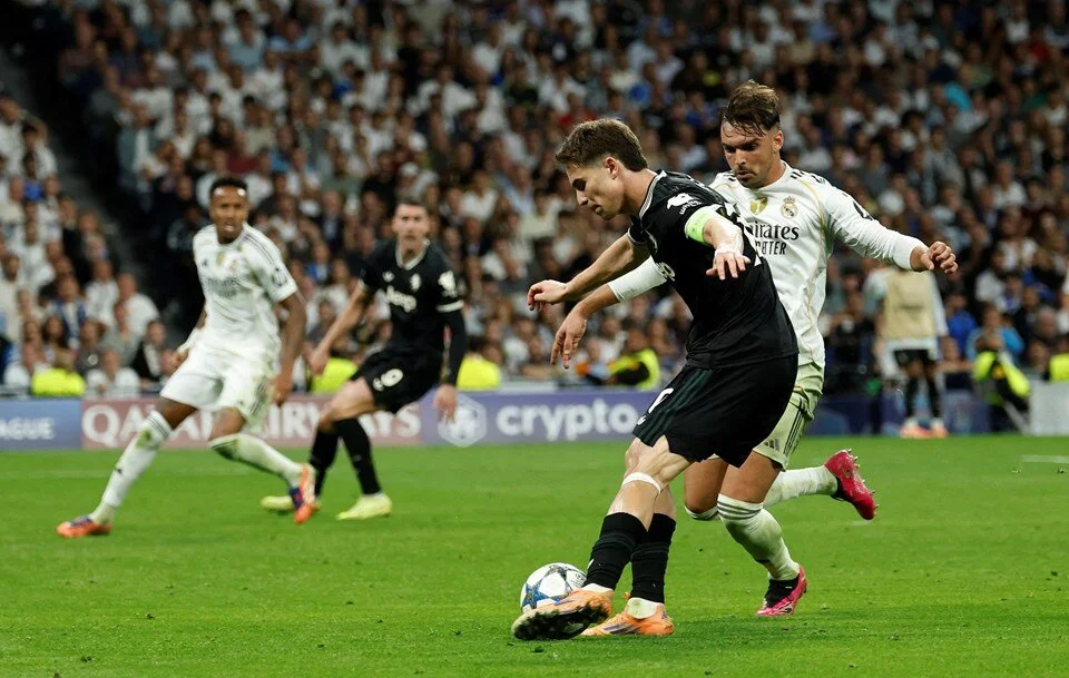 Dunyaca Unlu Menajer Tarihi Transfer Planini Acikladi Ayni Takimda Oynayacaklar 2