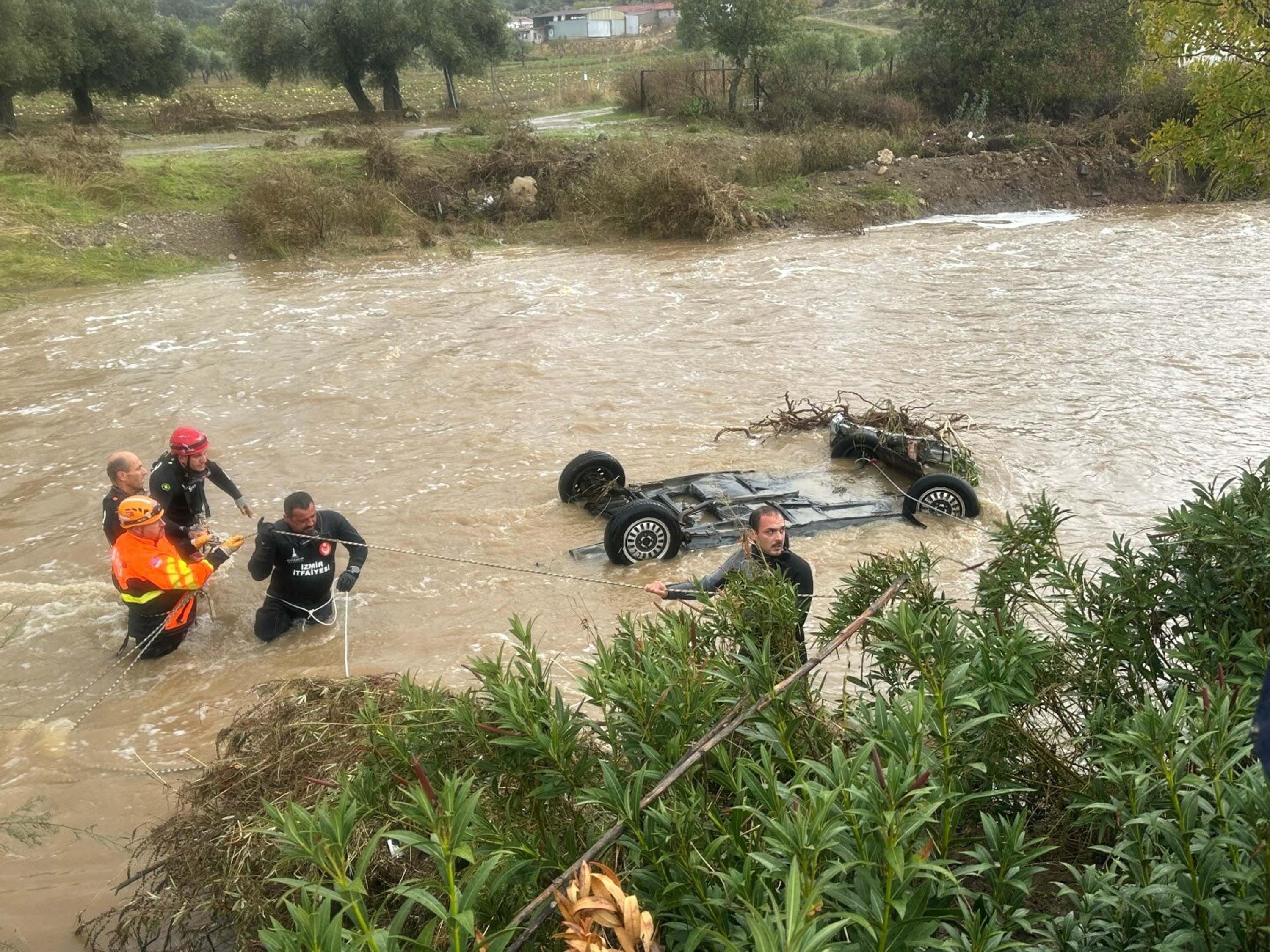 F O C A’ D A S E L D E K A Y B O L A N K I S I Y I A R A M A C A L I 978753 290657