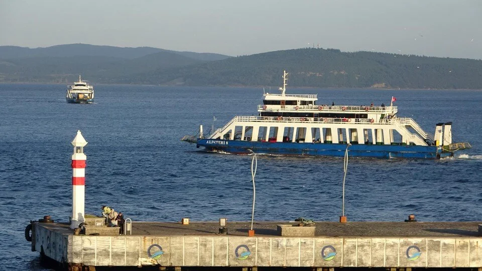 Firtina Deniz Ulasimini Vurdu O Illerde Seferler Iptal 2