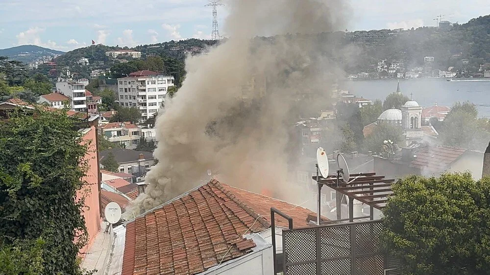 G Q V R4 Vzi0 C B8T8 A2 S9F B Q