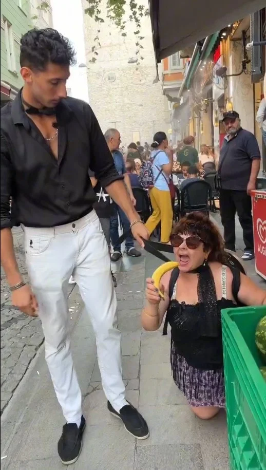 Infial Yaratan Goruntuler Tasma Taktigi Kadini Sokak Sokak Dolastirdi 1