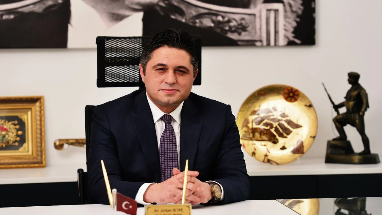 Izmirin 6 Deniz Hudut Kapisi Aliagada Acildi Yunan Adalari Artik Daha Da Yakin 4