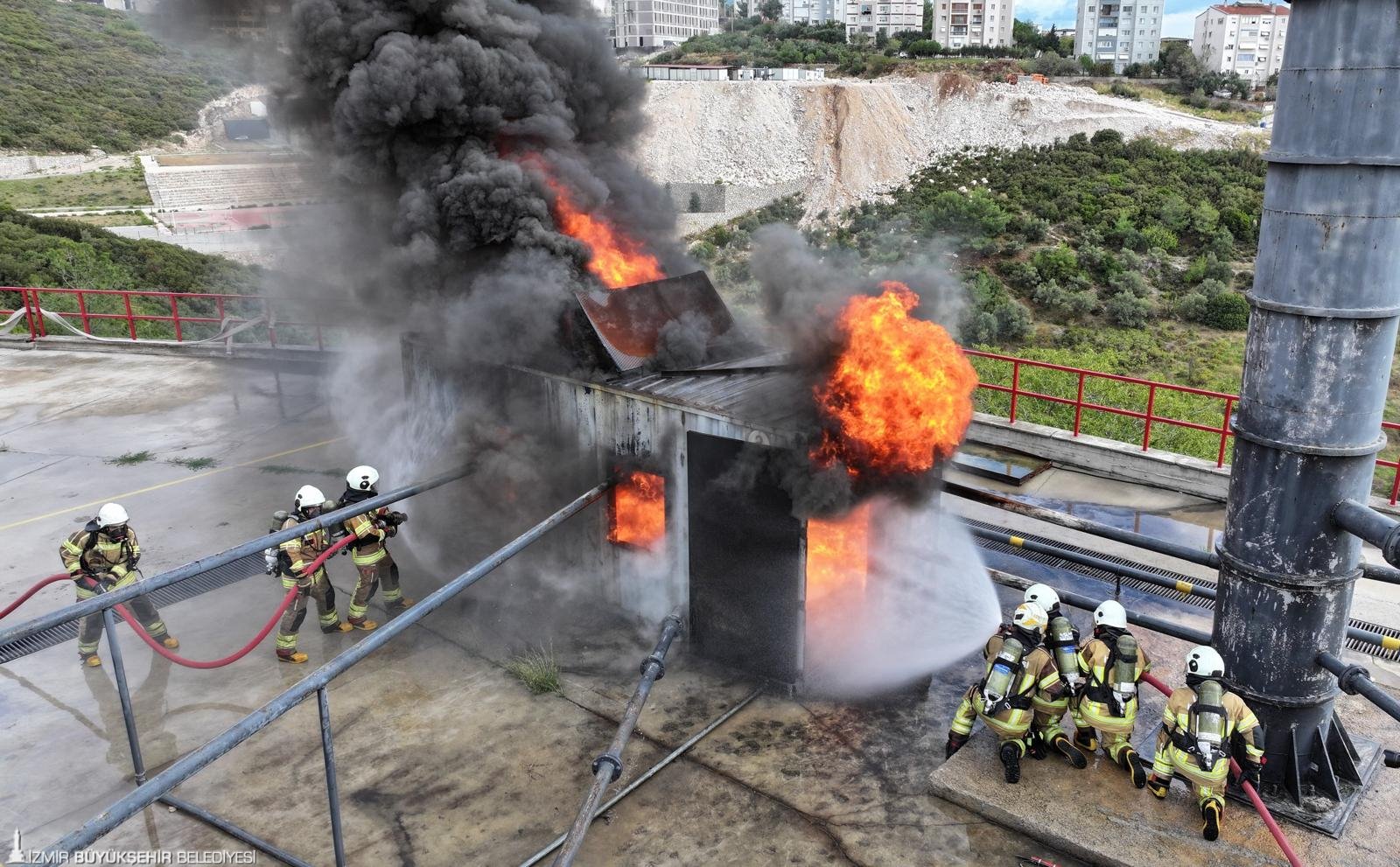 Izmirin Yeni Kahramanlari Goreve Hazirlaniyor 5