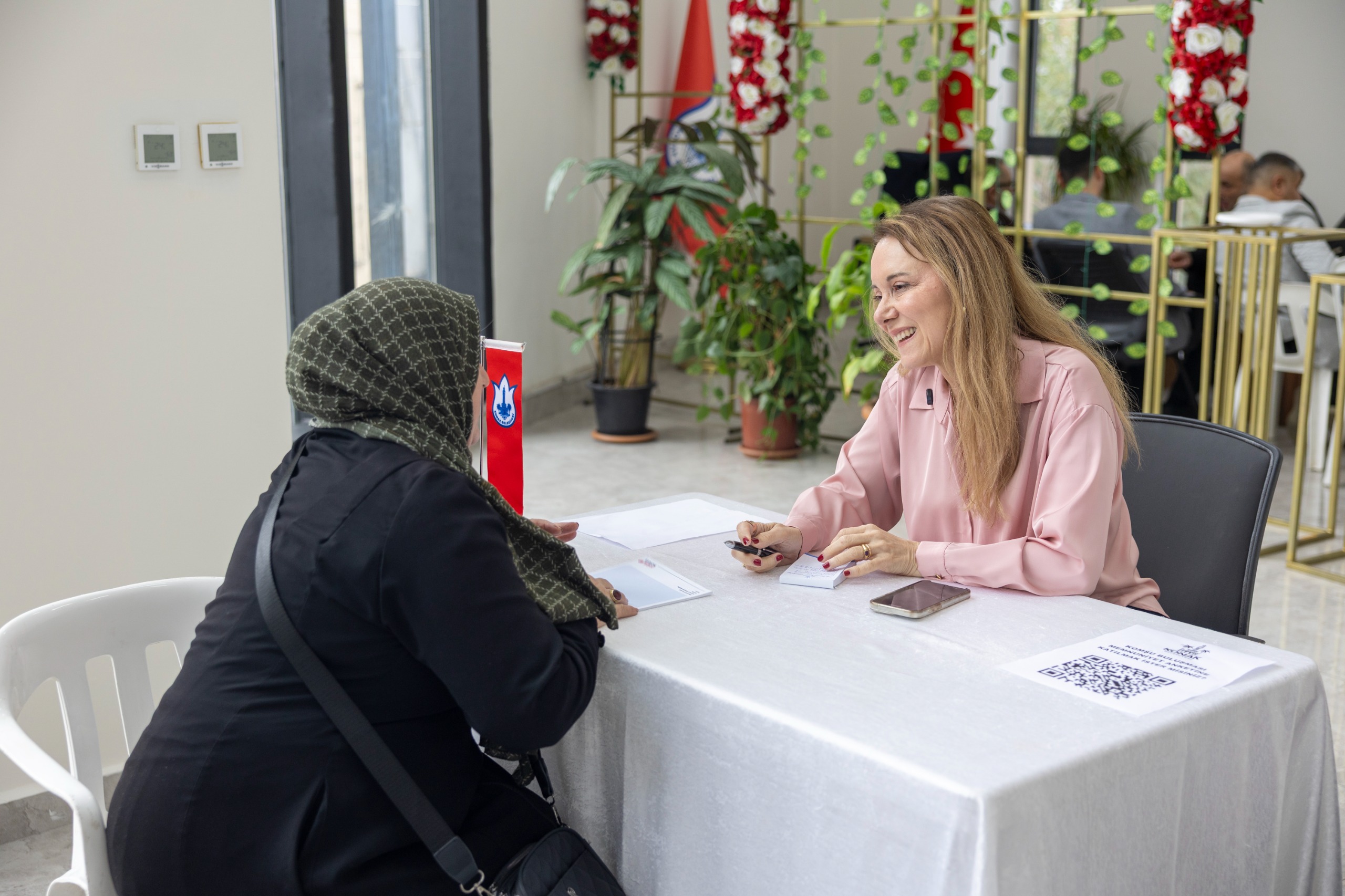 Makamdan Değil Mahalleden Yönetim (1)