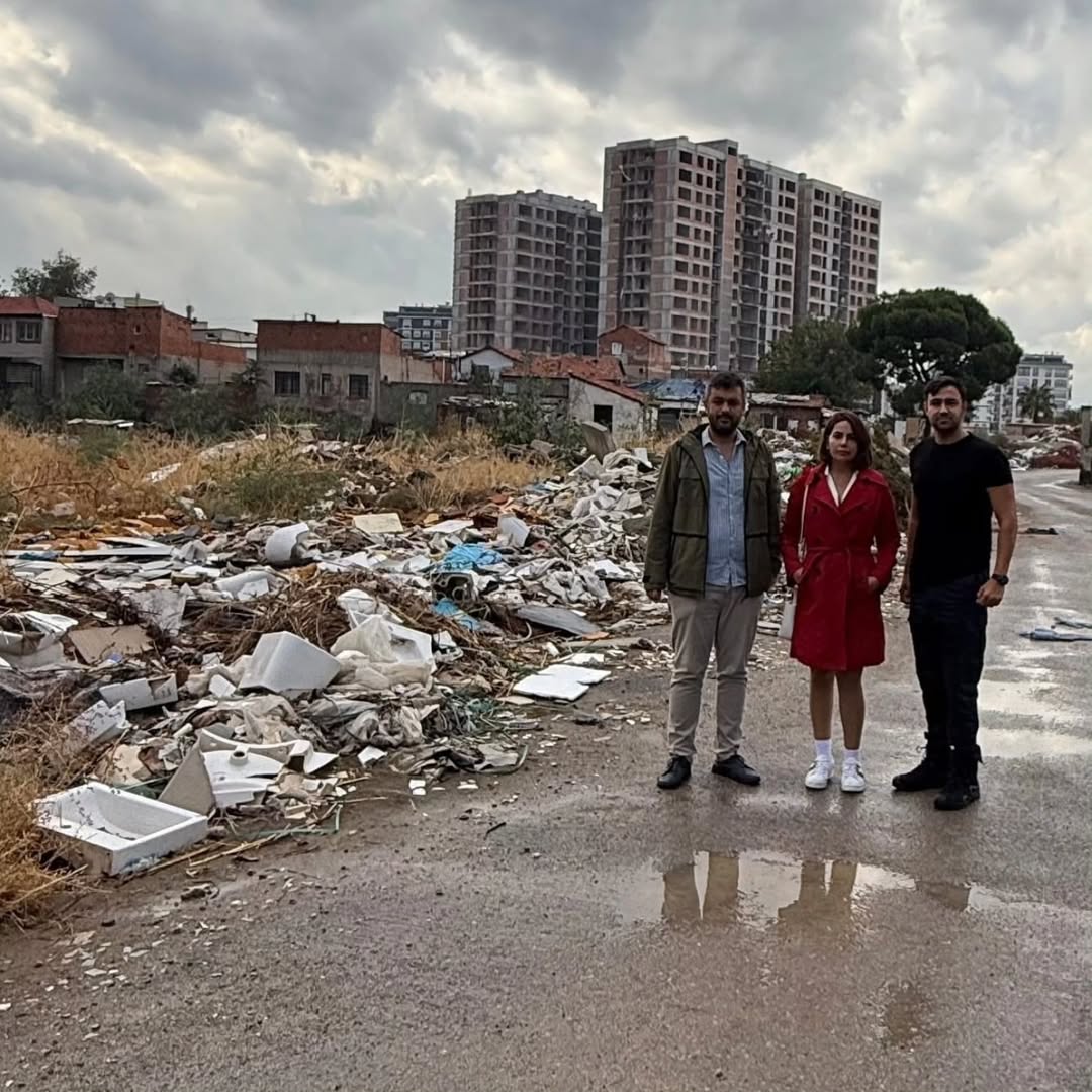 Ne Kus Ucar Ne Kervan Gecer Karsiyaka Belediyesinde Bos Arazi Surgunu Iddiasi 2