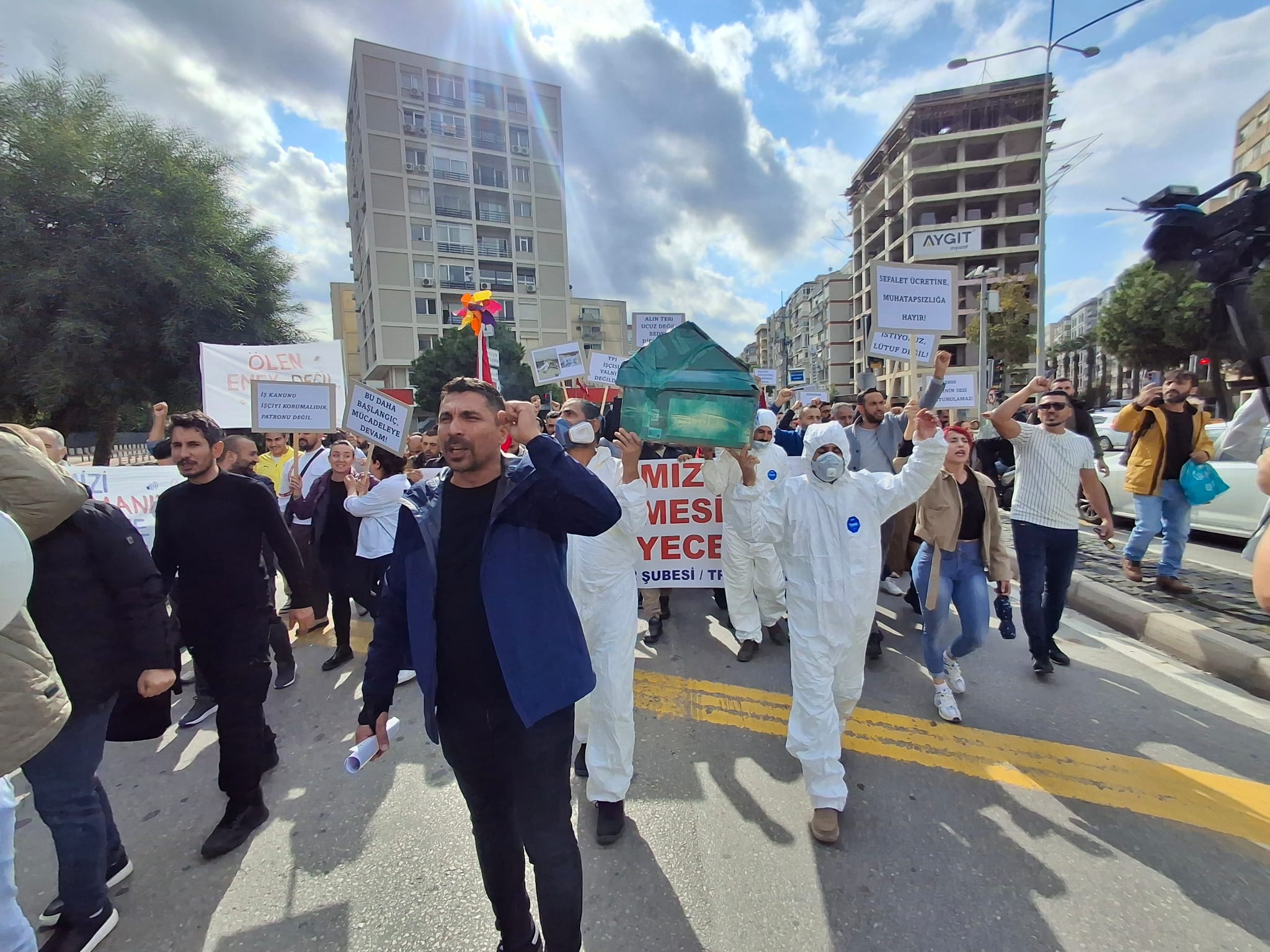 Tpi Iscilerinden Ekmek Mucadelesi Haklarimizi Gasp Ettiremeyiz 3