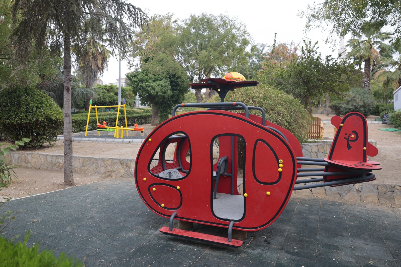 Yüce Sonkurt Parkı Yeni Yüzüyle Konak’a Nefes Oldu (8)