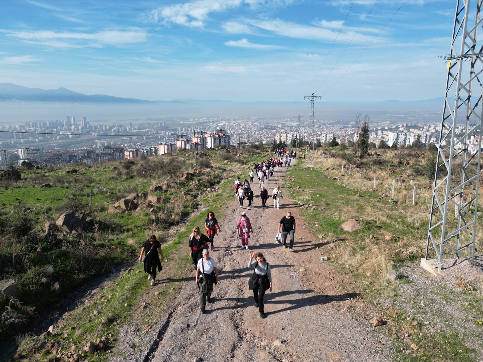 Ae9C6Eb9 4D04 4D35 B4Db 3F7Ae08A76B9