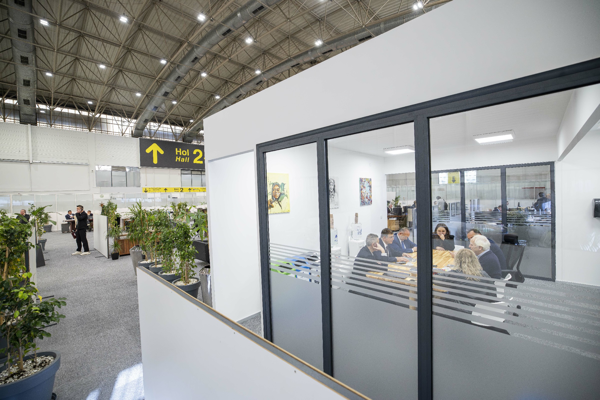 Baskan Tugay Acik Ofisi Anlatti Ben Dahil Kimsenin Makam Odasi Kalmadi 6