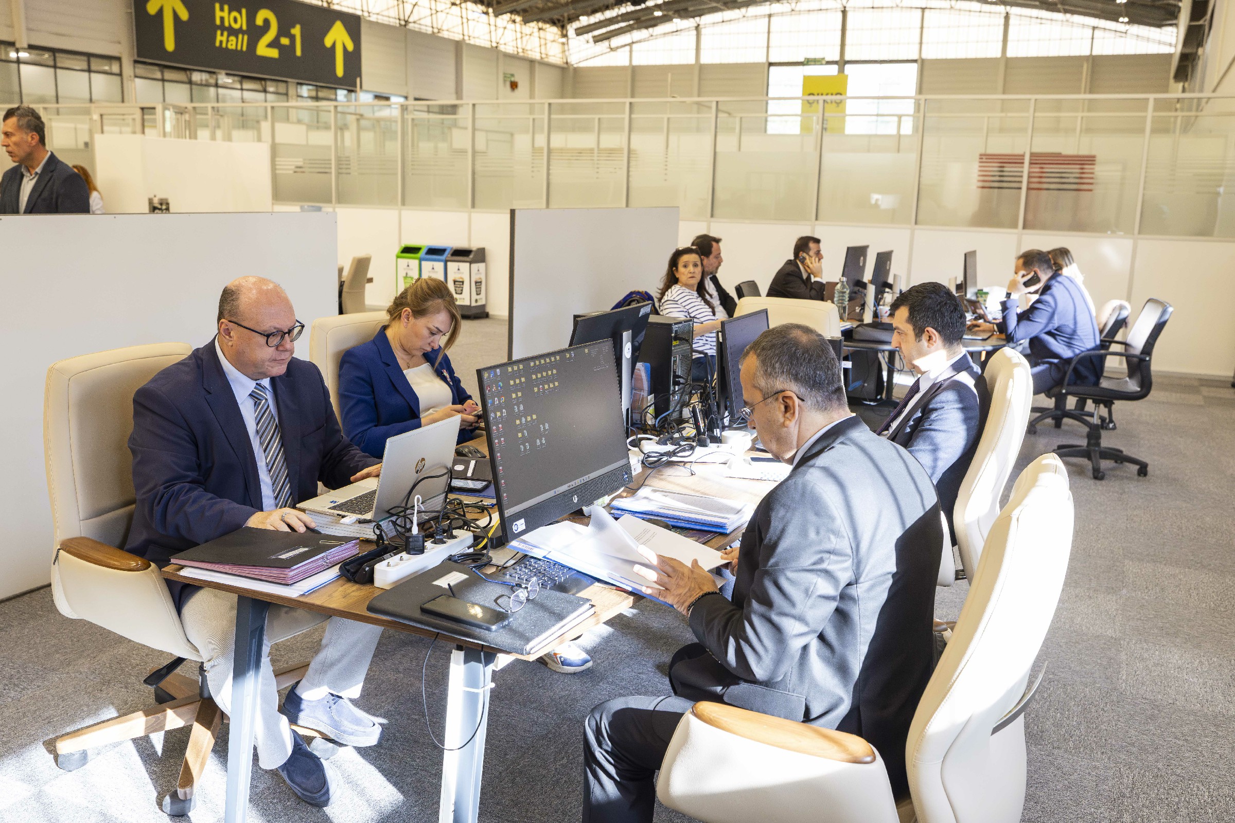 Baskan Tugay Acik Ofisi Anlatti Ben Dahil Kimsenin Makam Odasi Kalmadi 7