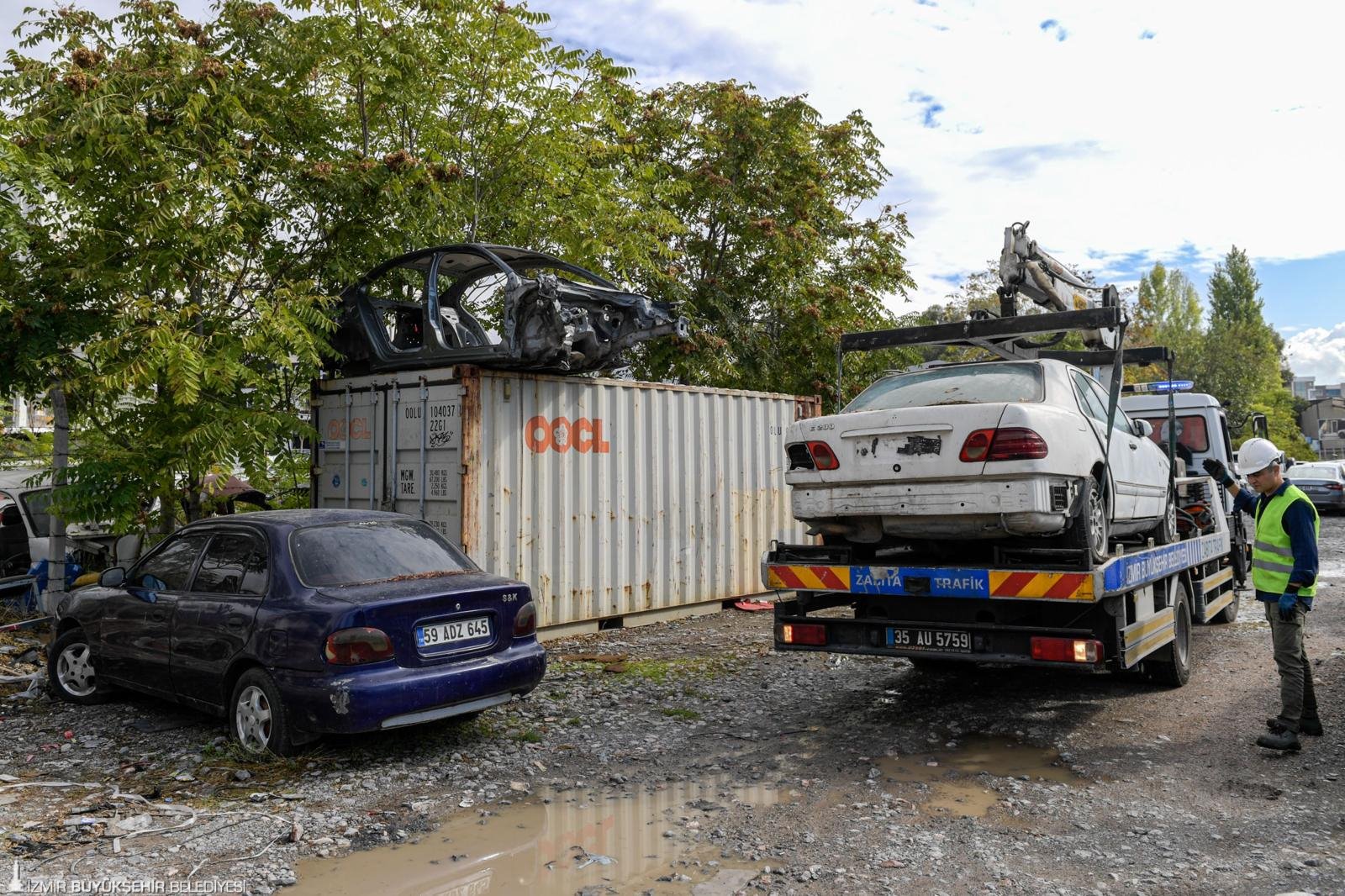 Buyuksehirden Turkiyede Bir Ilk Hurda Araclar Ekonomiye Kazandiriliyor 2