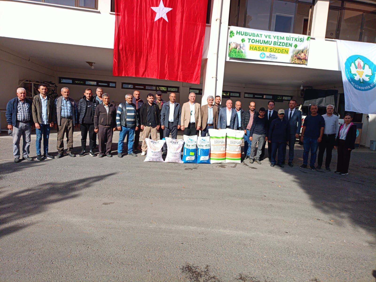 Büyükşehir’den Üreticilere 525 Ton Hububat Ve Yem Tohumu Desteği (16)