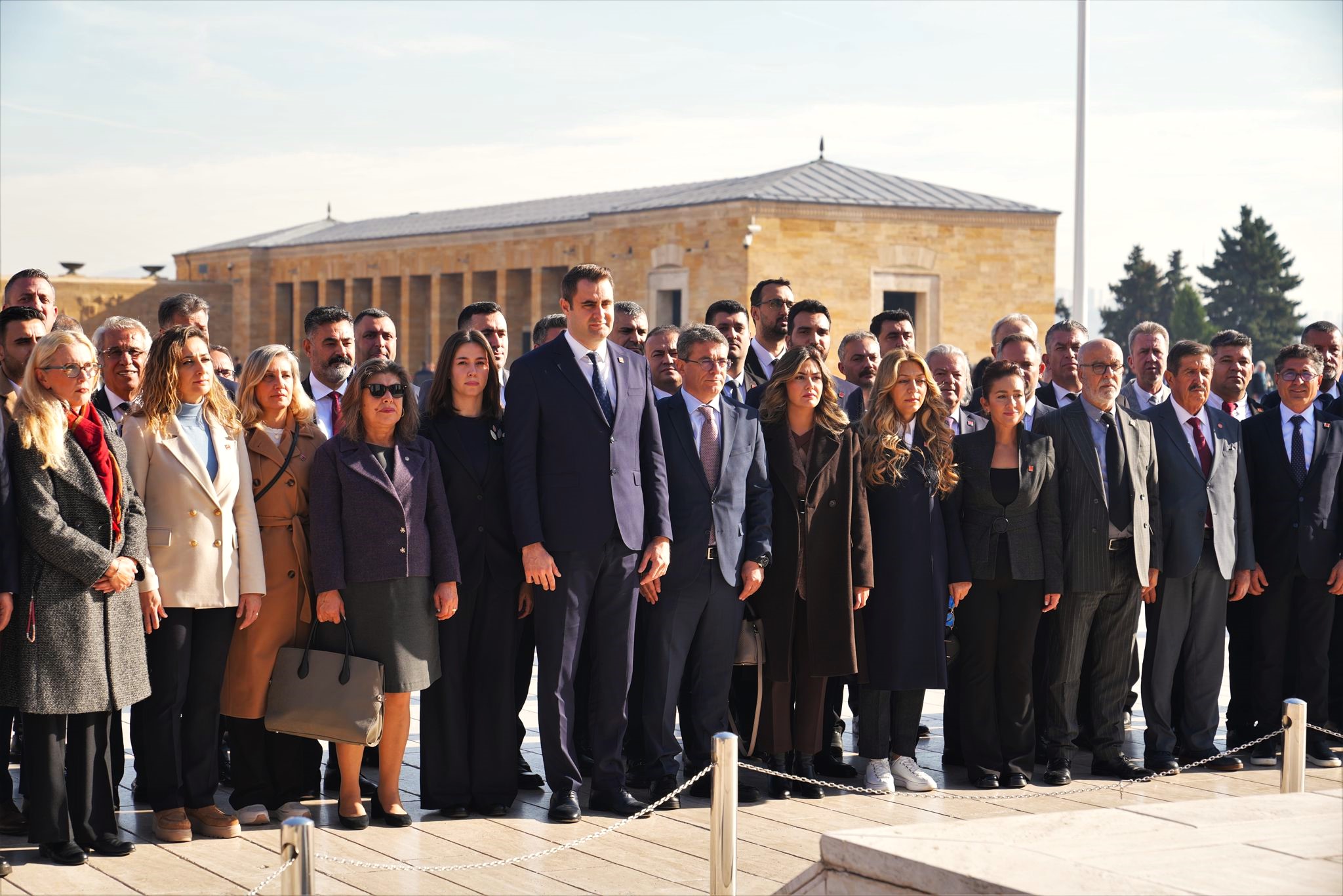 Chp İzmir Anıtkabir'de (2)