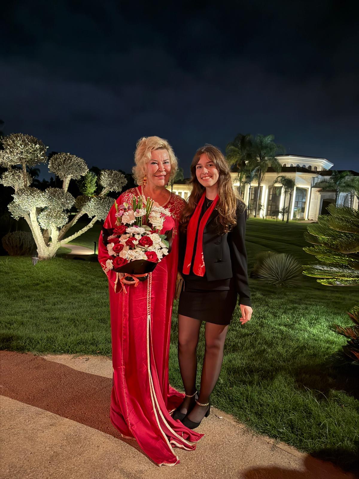 Gülsin Onay Ayşe Nil Çetin