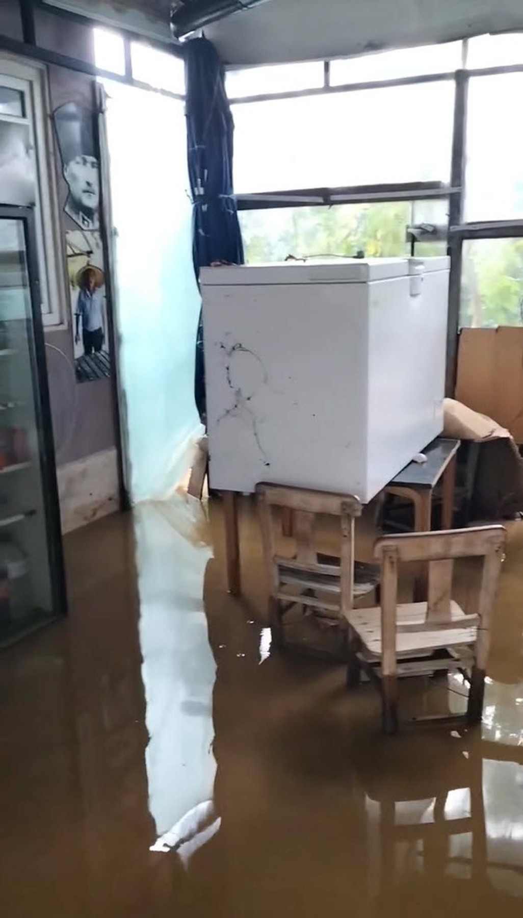 I Z M I R D E S A G A N A K E T K I L I O L D U (4) 1038877 308324~1