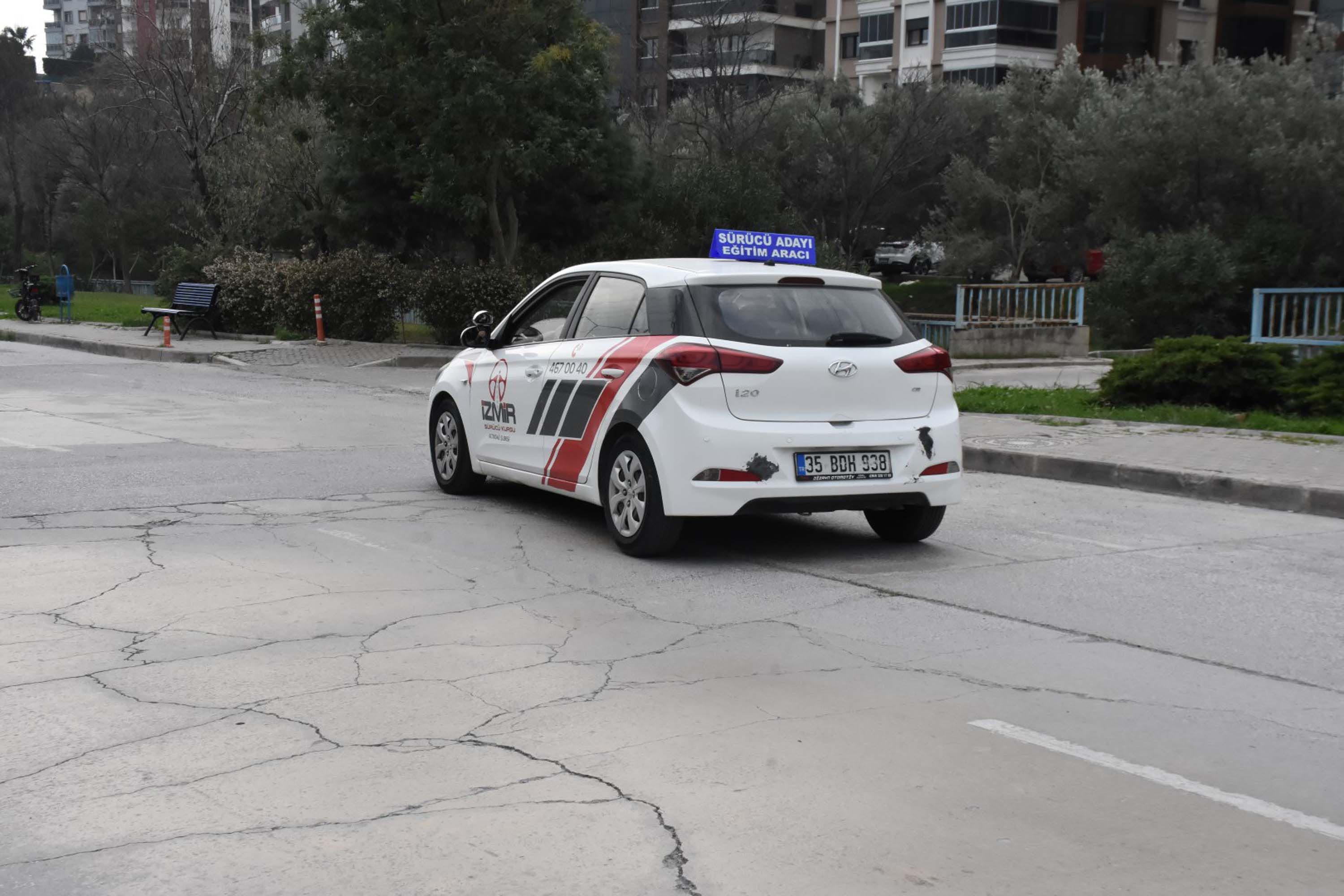 Izmirde Ehliyet Alacaklar Dikkat Kurs Fiyatlarina Zam Geliyor 2