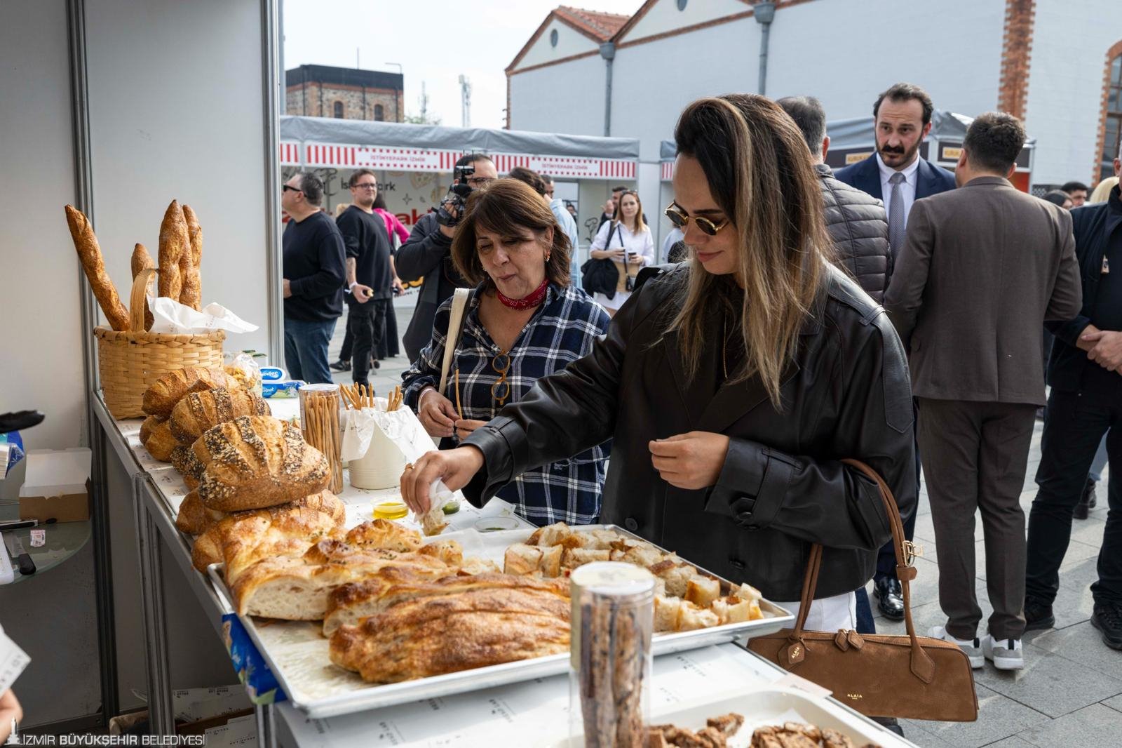 Izmirde Gastrofeste Yogun Ilgi 1