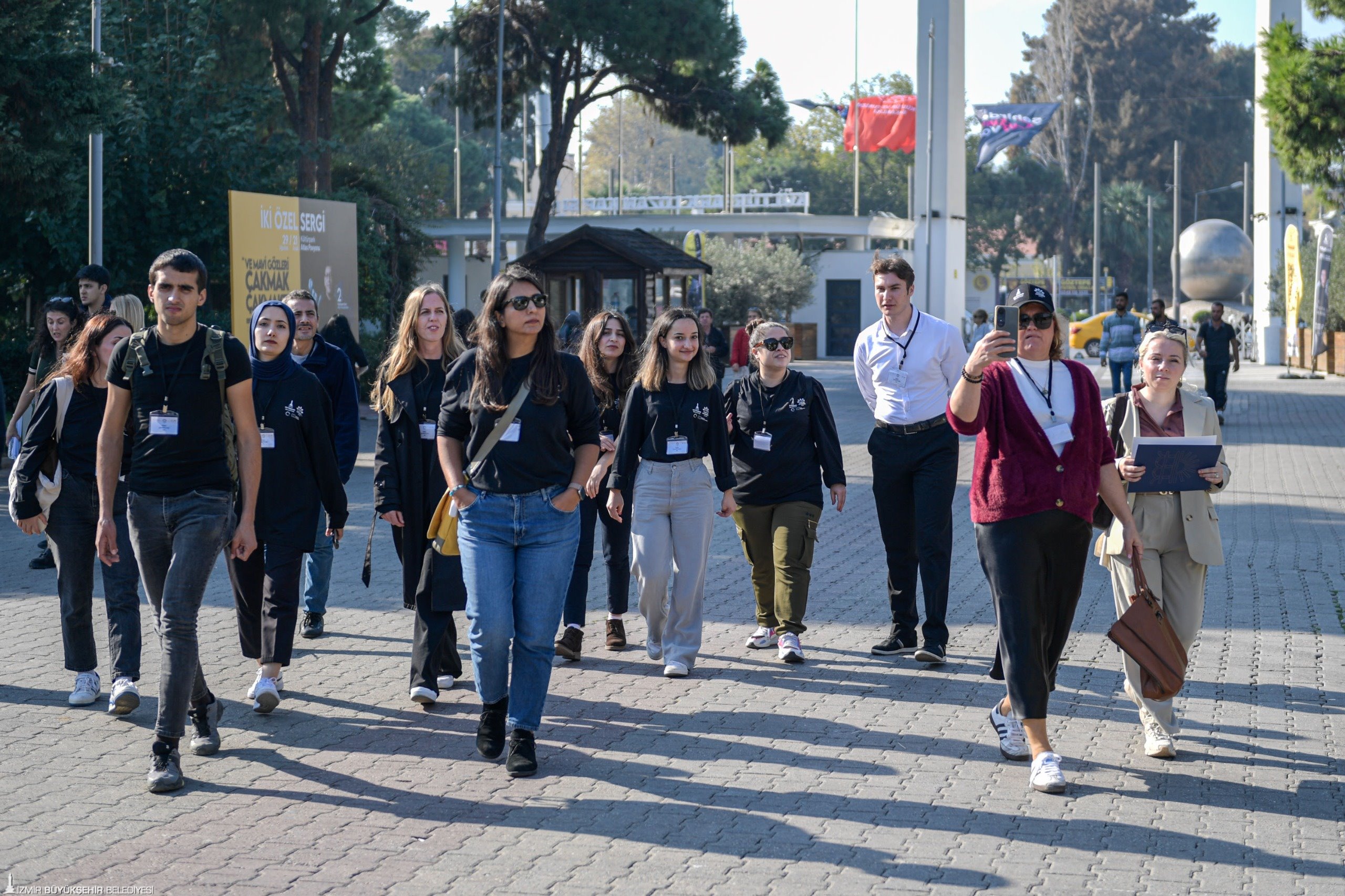 Izmirde Kent Denetcileri Sahaya Indi 3