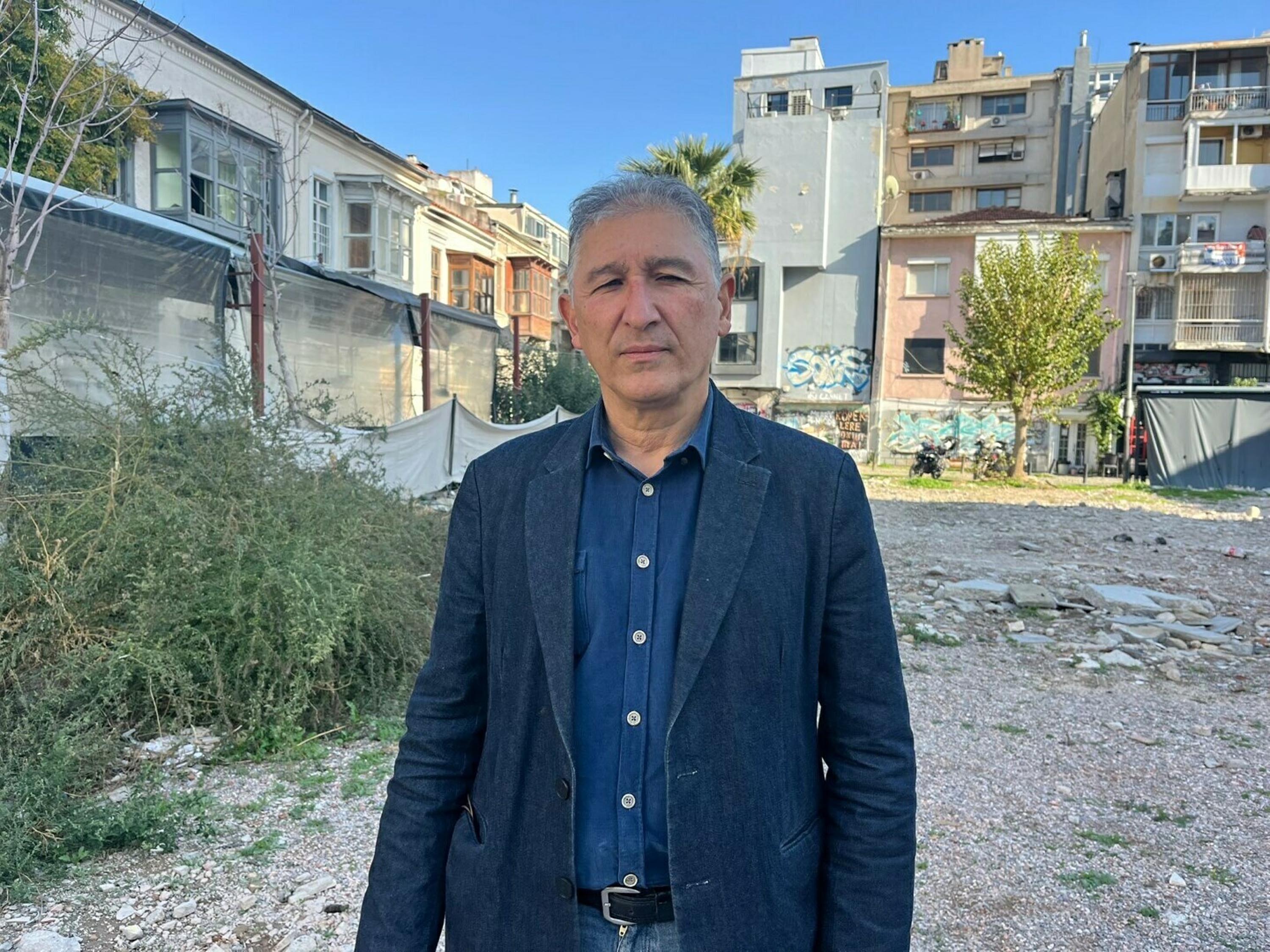 Izmiri Kara Sinekler Basti Nedeni Ortaya Cikti 2