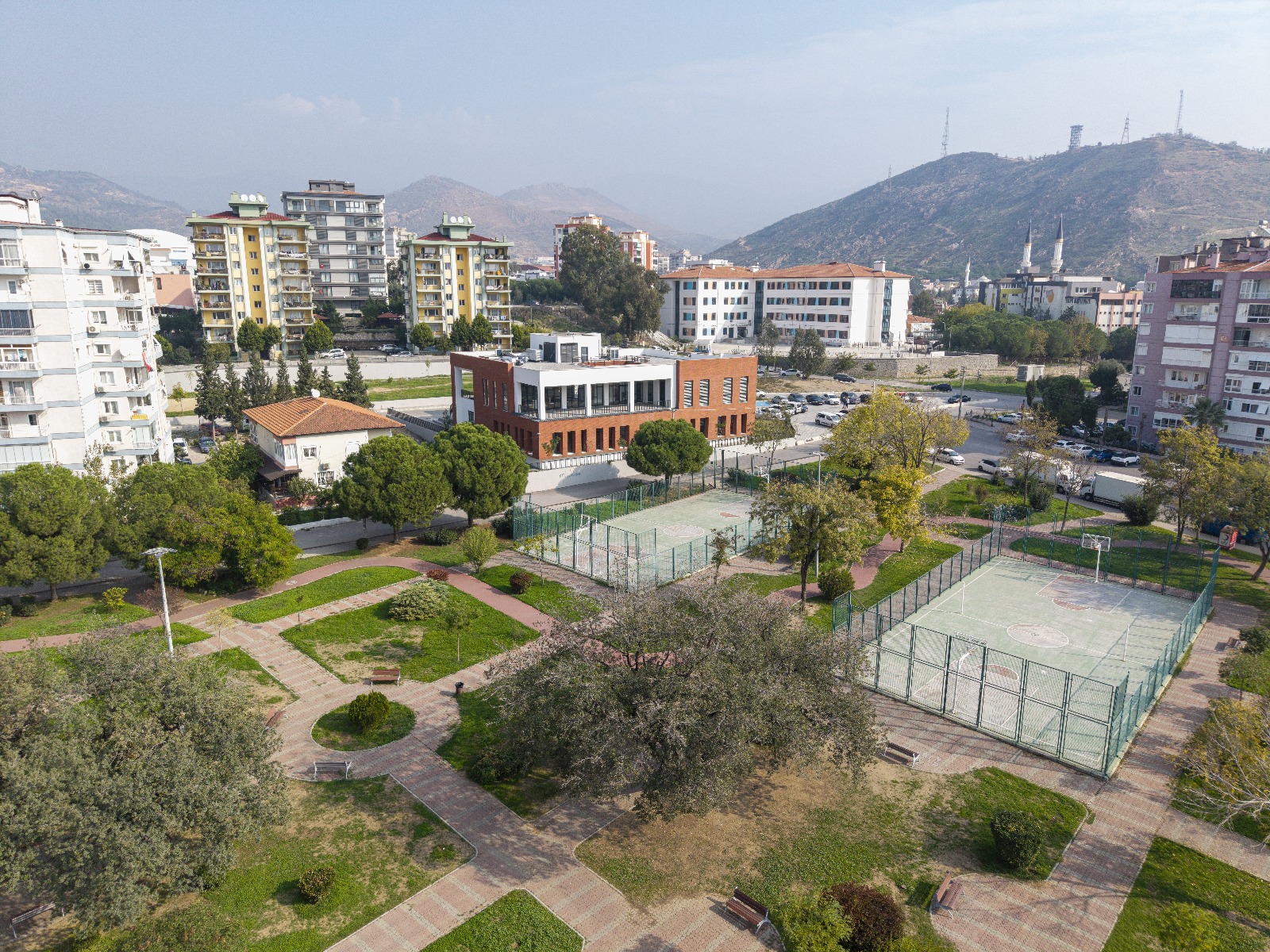 Karsiyaka Zubeyde Hanim Sosyal Tesisi 19 Kasimda Aciliyor 3