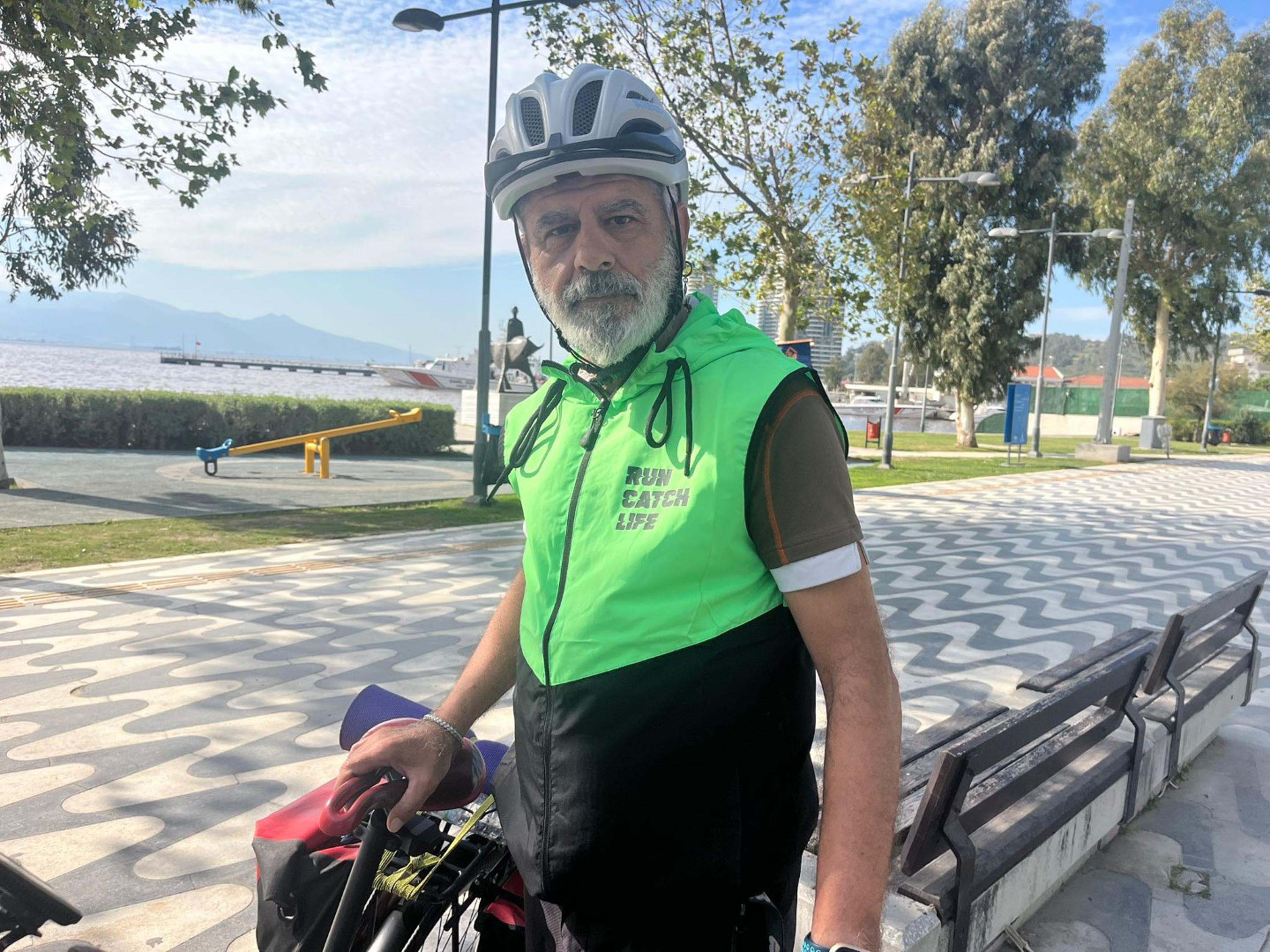 Korfezin Rengi Kahverengiye Dondu Kotu Koku Sahili Esir Aldi 3