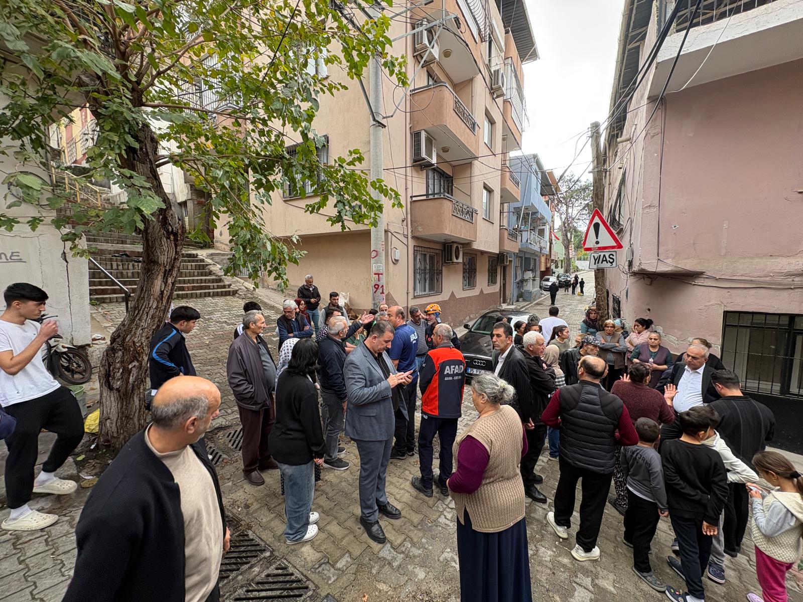 Onat Tuneli Insaati Evleri Ayirdi Hasar Olustu 2