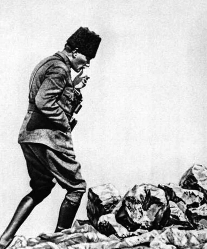 Tarihin En Ozel Ataturk Karesi Yandi Izmirde Kul Olan Tarih 5