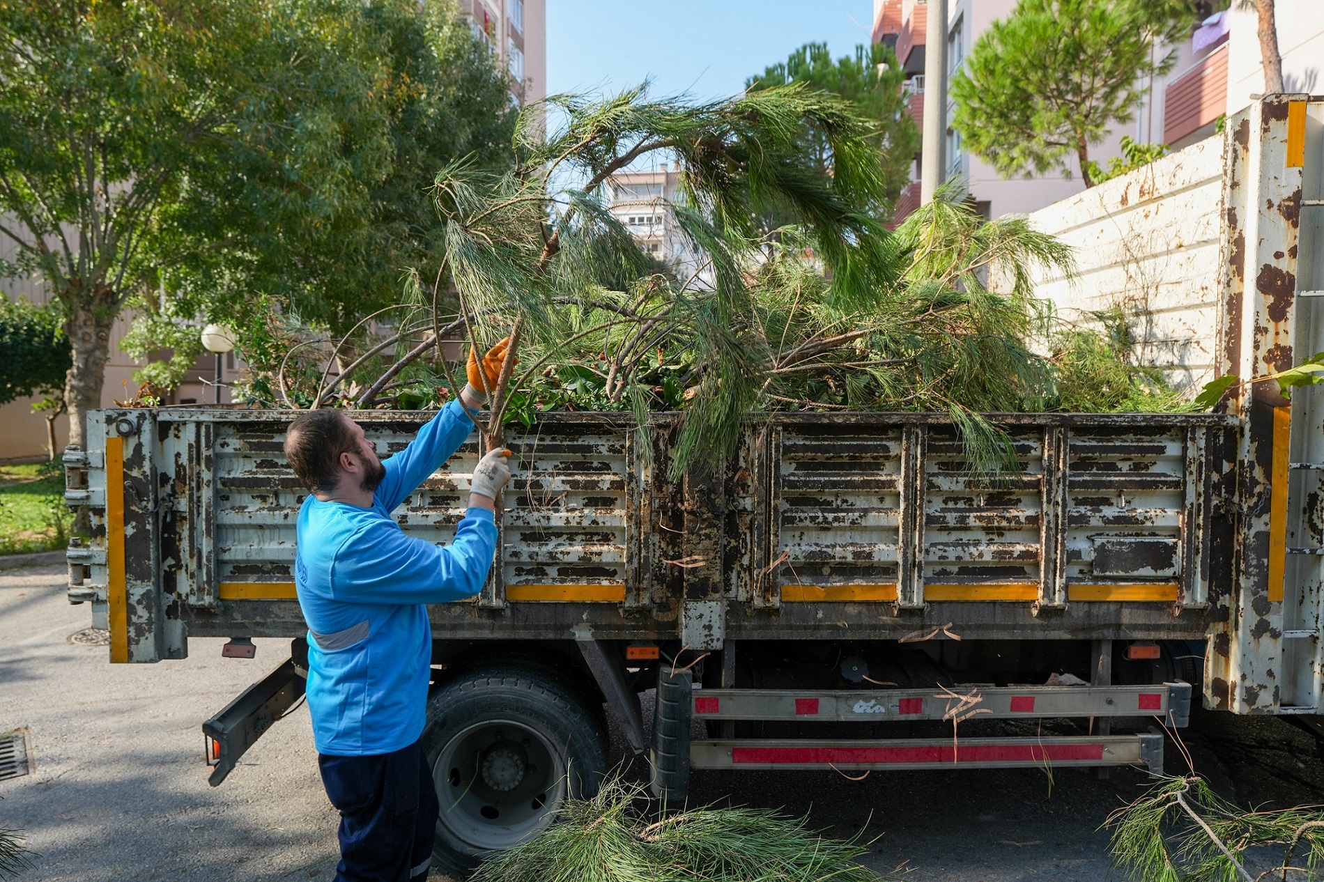 Temiz Bir Gaziemir Için Yeni Uygulama Bahçe Atıkları Adresten Alınıyor (1)