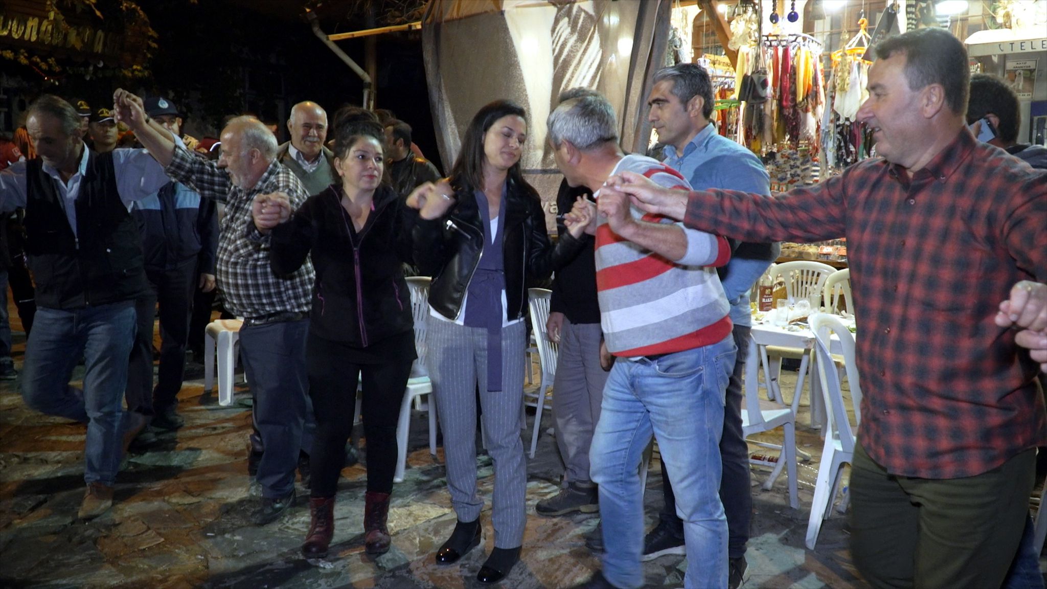 Ulgurun Baskan Sengele Fiziksel Hareketi Cok Konusulmustu Mahkemeden Hapis Cezasi 2