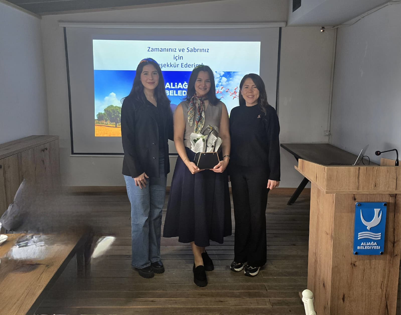 Aliağa Belediyesi’nden Ailelere Ergenlik İletişimi Semineri (2)