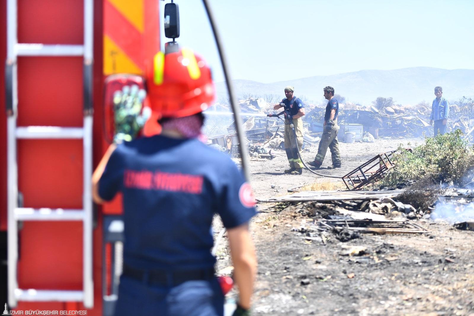 Izmir Itfaiyesinden 2025 Bilancosu Yanginlarda 18 Can Kaybi 3