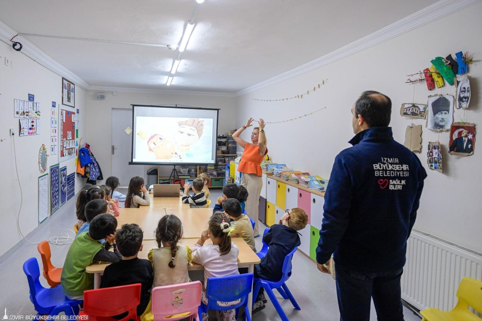 Izmir Saglikta Yerel Yonetim Modeliyle Turkiyeye Ornek Oldu 11