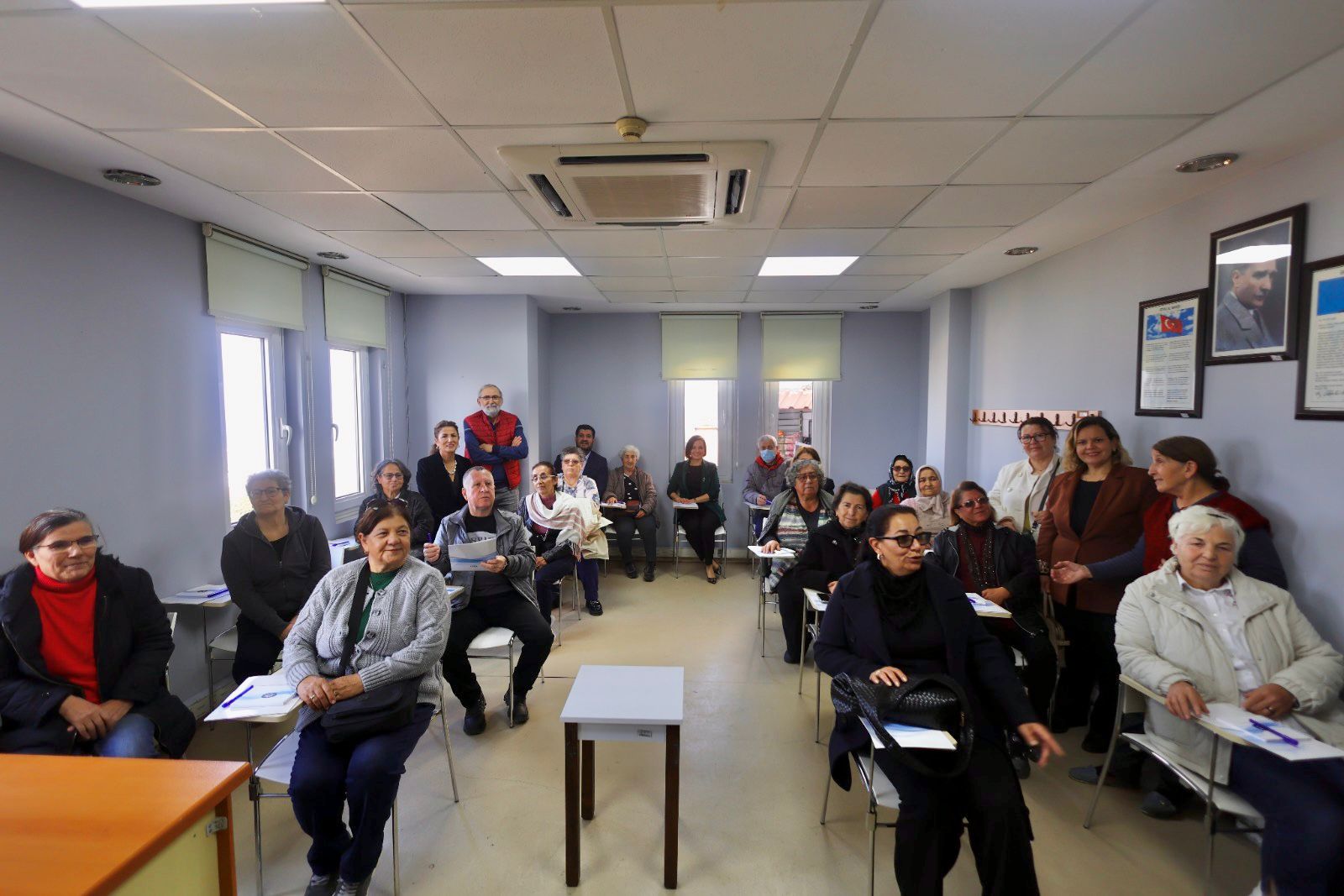 Karabağlar'da İleri Yaş Akademileri Açıldı (5)