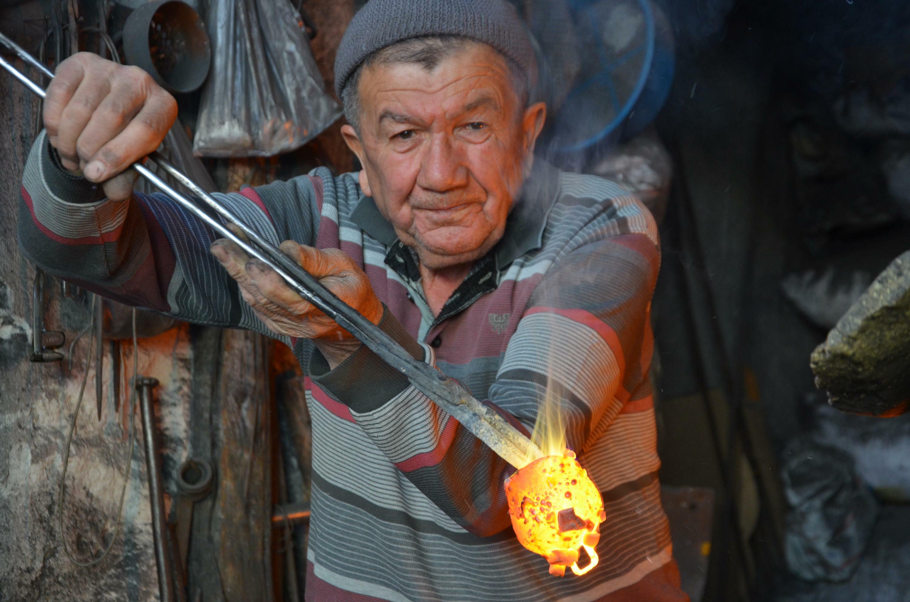 Manisada 3 Kusaktir Yasatilan Meslek 1