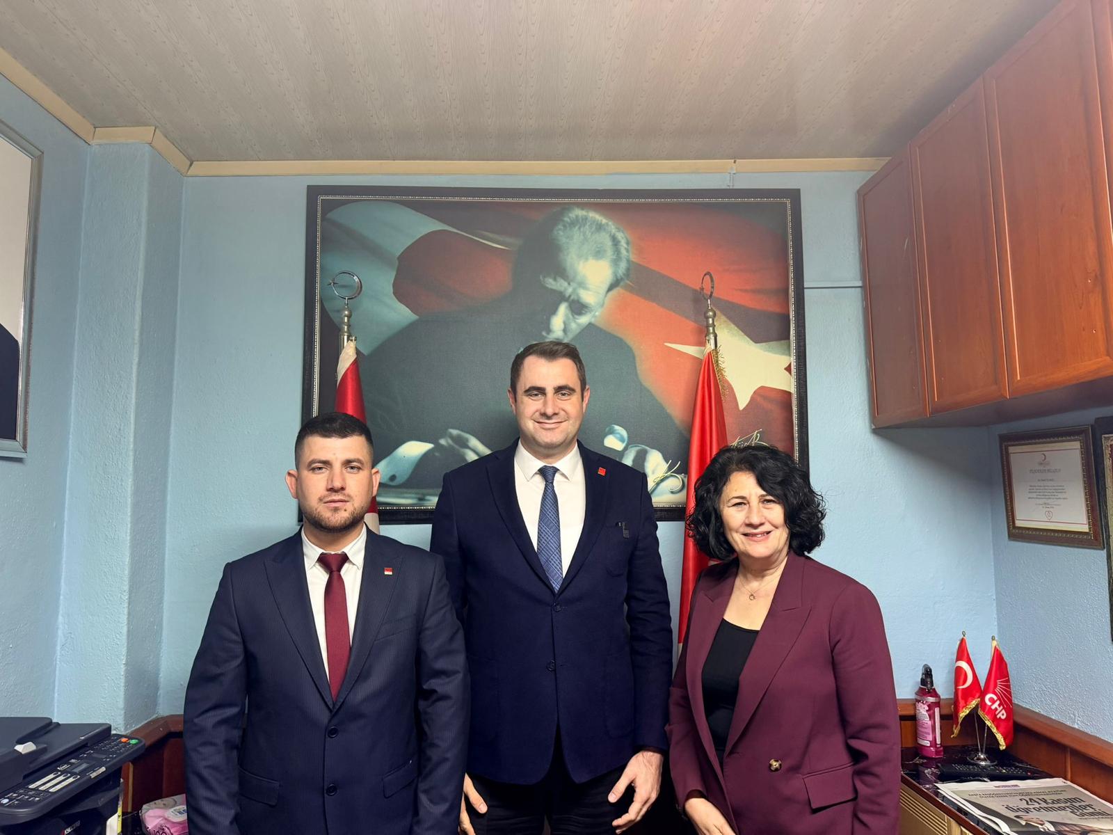 P H O T O 2025 12 10 20 03 16 2