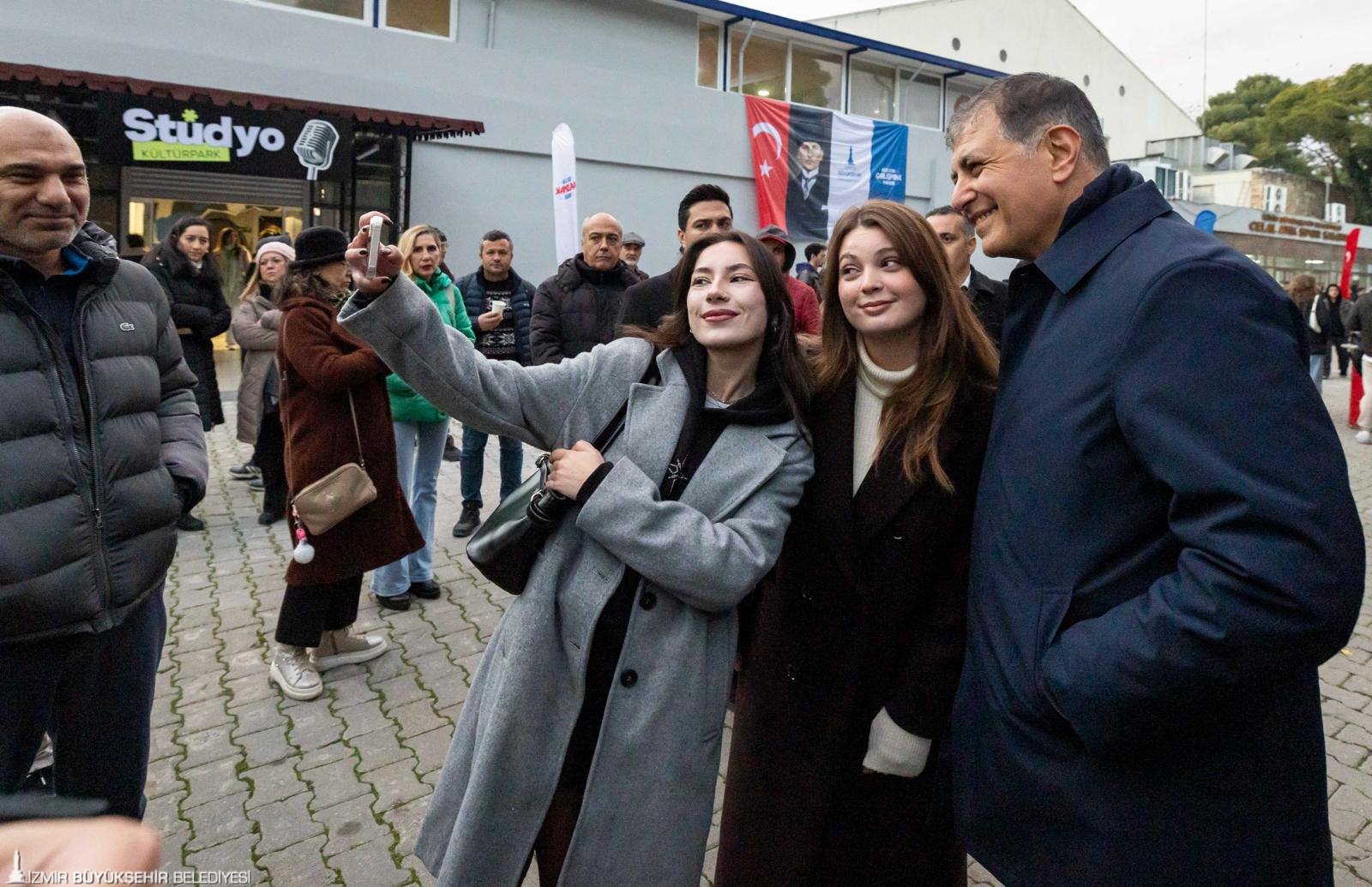 Studyo Kulturpark Hizmete Girdi 6