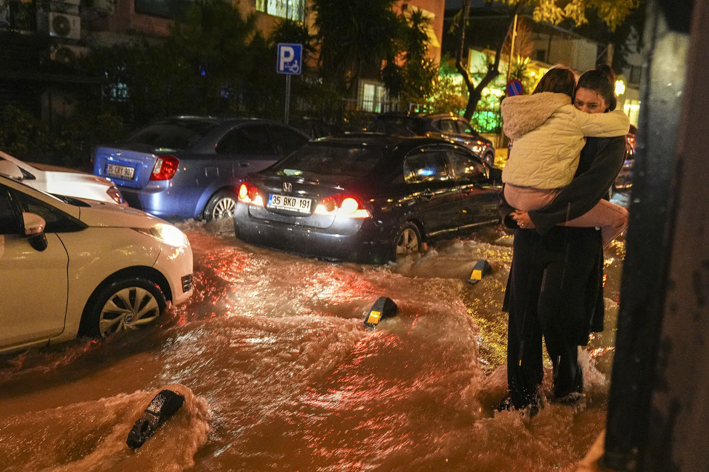 A A 20260129 40404145 40404126 I Z M I R D E K U V V E T L I S A G A N A K V E F I R T I N A Y A S A M I O L U M S U Z E T K I L E D I~1