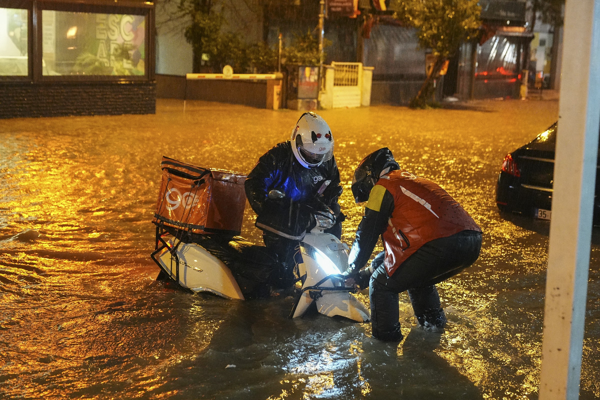 A A 20260129 40404145 40404127 I Z M I R D E K U V V E T L I S A G A N A K V E F I R T I N A Y A S A M I O L U M S U Z E T K I L E D I~1