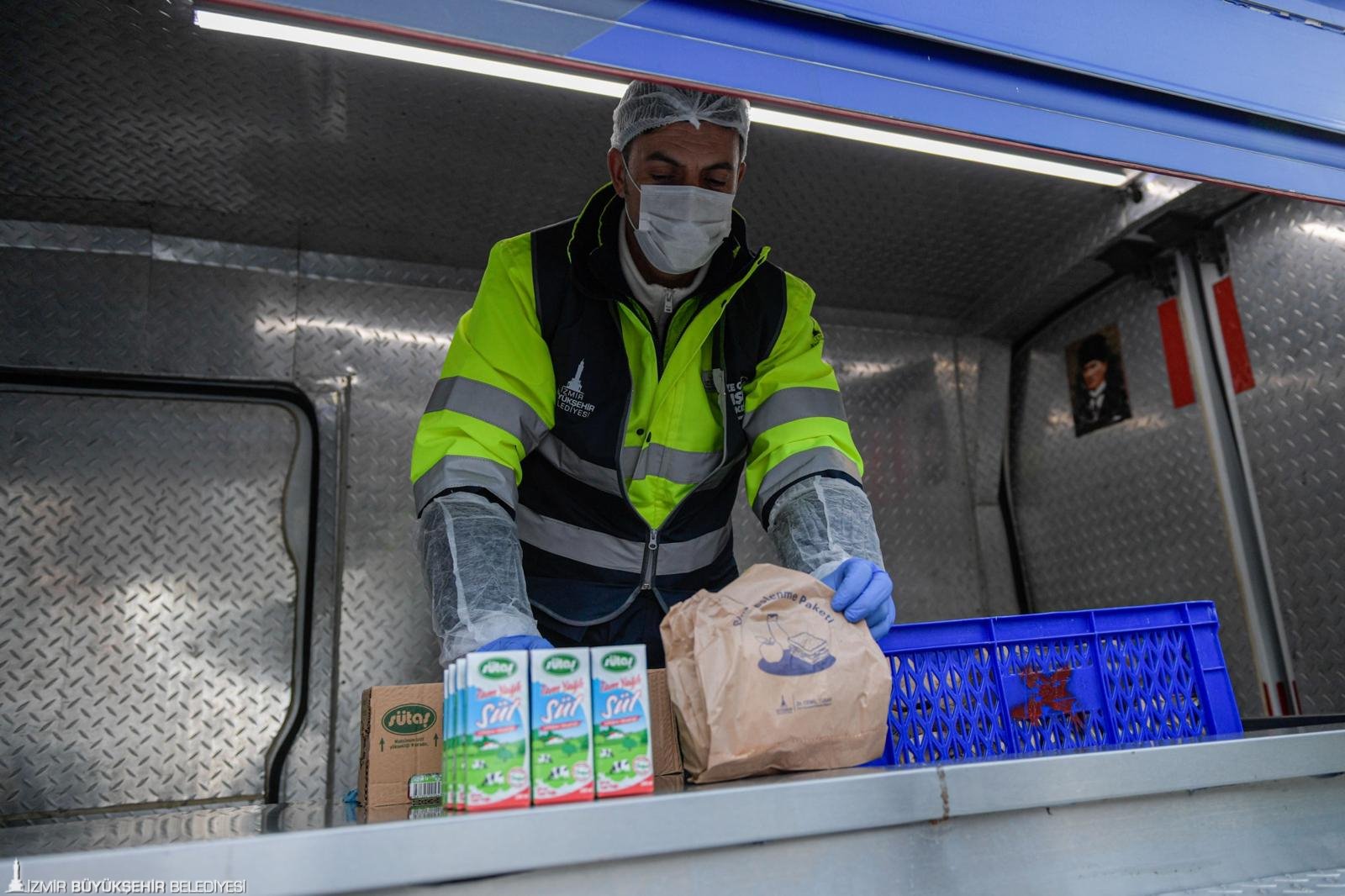 Buyuksehirden Minik Ogrencilere Beslenme Paketi 2