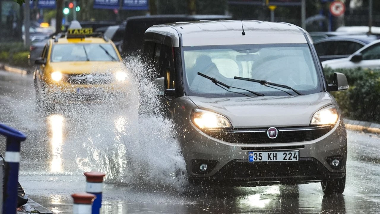 Izmirin Saganak Bilancosu En Cok Yagis Hangi Ilceye Dustu 3