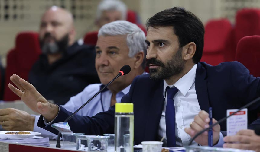 Ak Partili Kisiliden Buyuksehire Altyapi Cikisi Izmirin Yollari Allaha Emanet 1