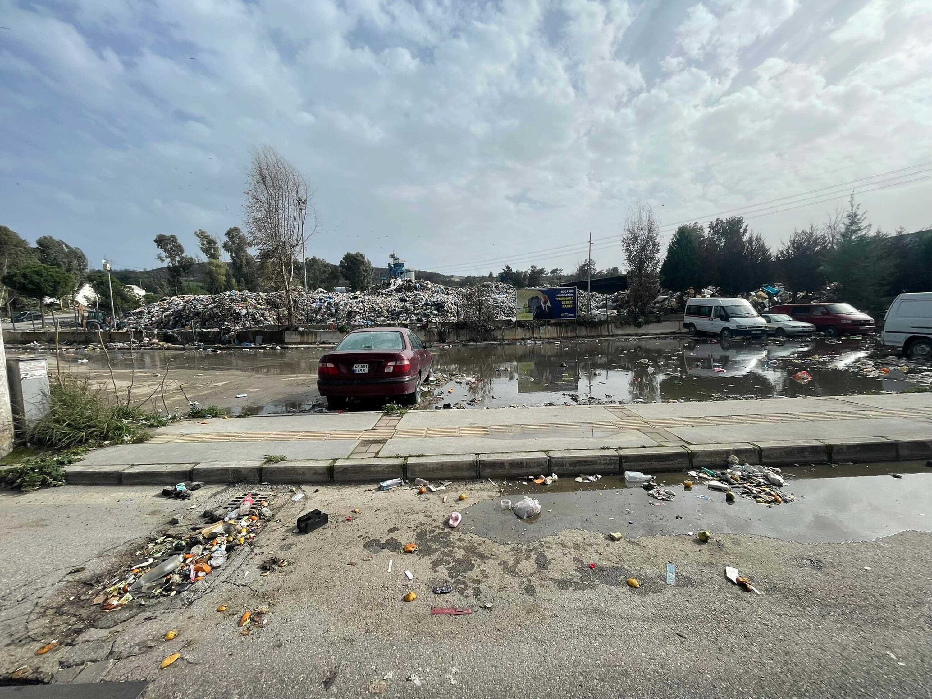 B U C A D A S A N T I Y E D E K I C O P L E R S A G A N A K Y A G M U 1169198 347289